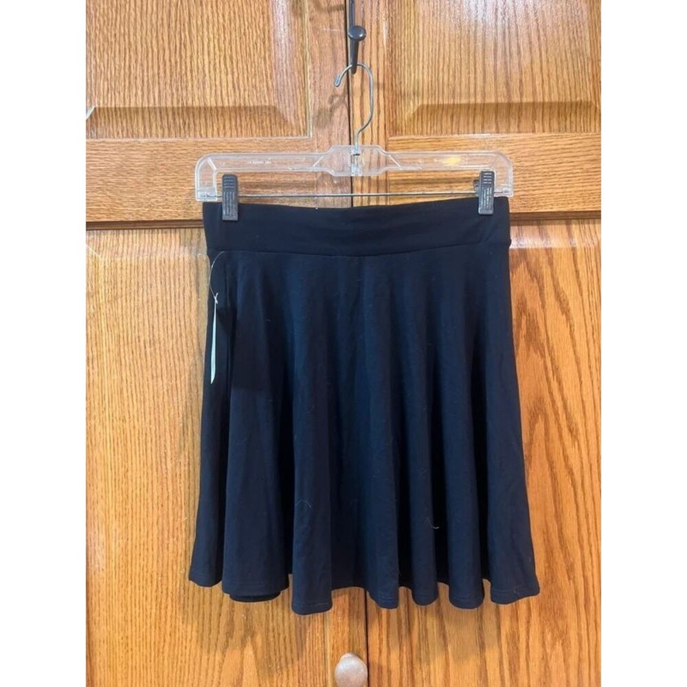 Decree Flare Mini Skirt Women's Size Medium Black NWT